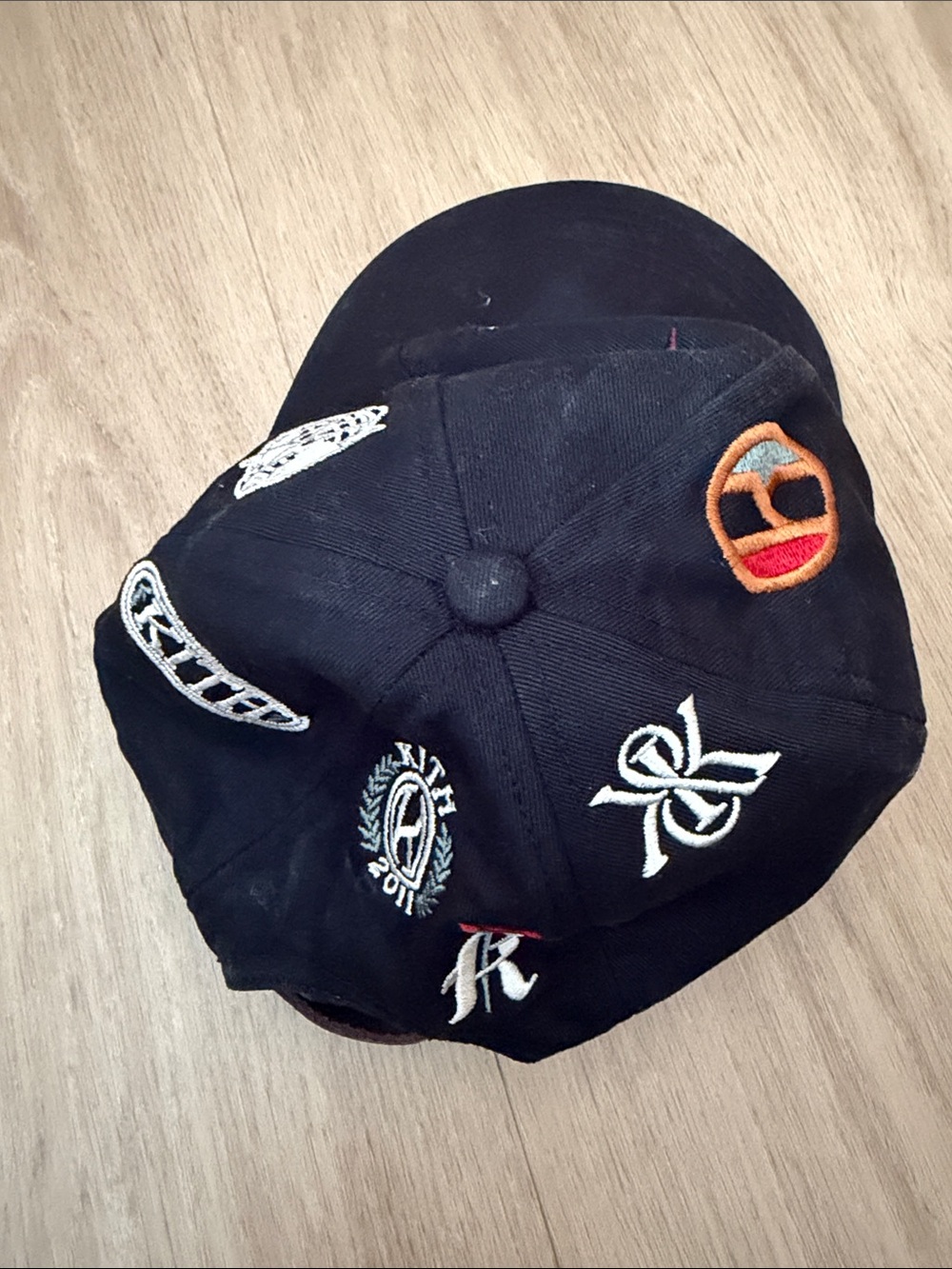 Kith Black Baseball Cap with Multicolor Embroidered Patches - Picture 5 of 5